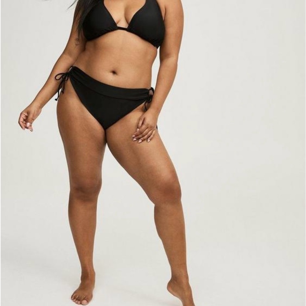 NWT Torrid side tie super cheeky bikini bottom - Picture 4 of 6
